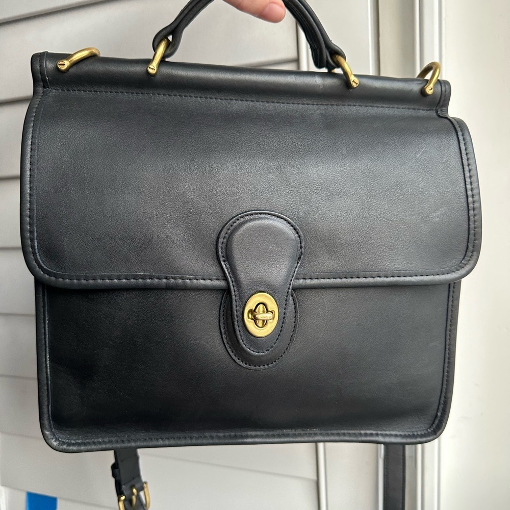 Vintage Coach Navy Willis Bag 9927
